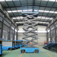 移動(dòng)剪叉升降平臺(tái)單人操作高空維修作業(yè)升降機(jī)小型簡(jiǎn)易四輪升降機(jī)