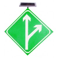 高速互通分道誘導(dǎo)標(biāo)志 太陽能分流標(biāo)志牌 交通標(biāo)志牌價(jià)格