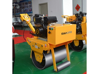 小型壓路機(jī)的分類與用途